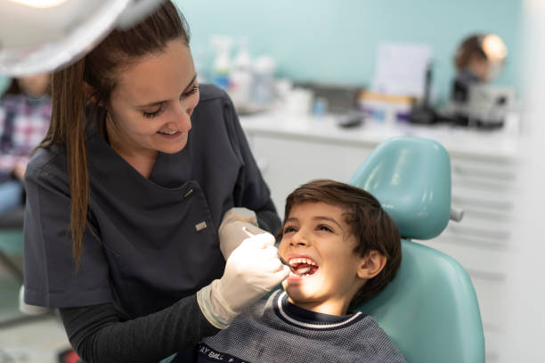 Best Urgent Tooth Repair  in Abingdon, IL