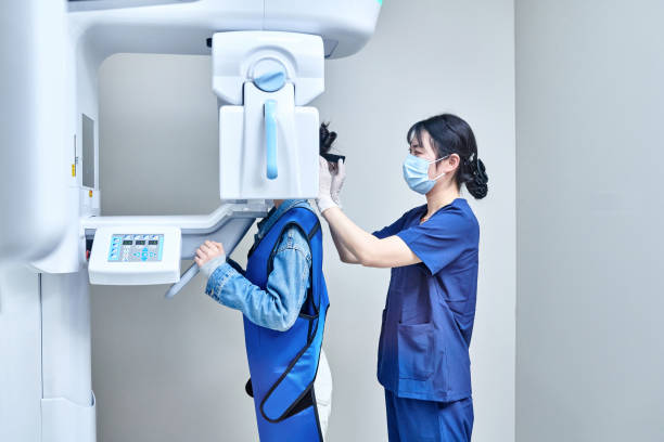 Best Cracked Tooth Emergency Dentist  in Abingdon, IL
